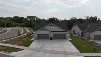 Plus de détails pour 803 S Logan St, Newton, KS - Logement à vendre