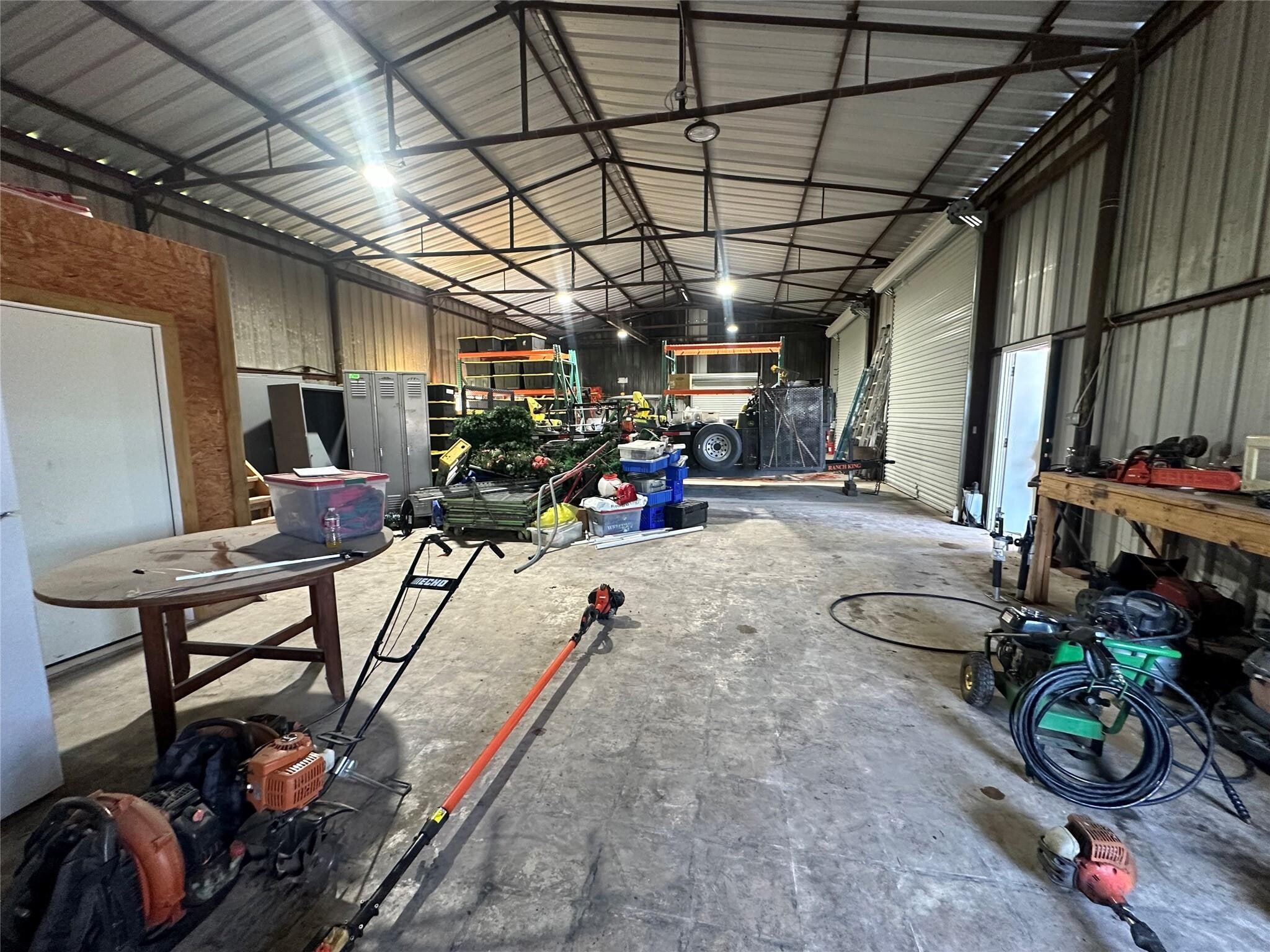 1713 Meyer Rd, Beasley, TX à louer Photo intérieure– Image 1 sur 5