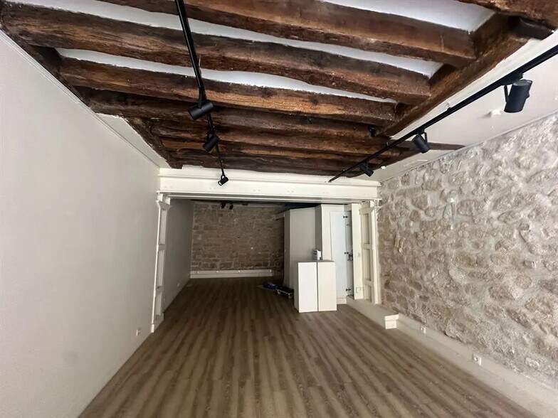 Local commercial dans Paris à louer - Photo intérieure – Image 2 sur 4