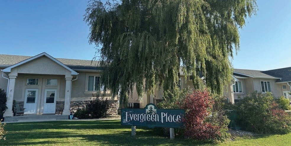 5 Pioneer S, Lorette, MB à vendre - Photo principale – Image 1 sur 1