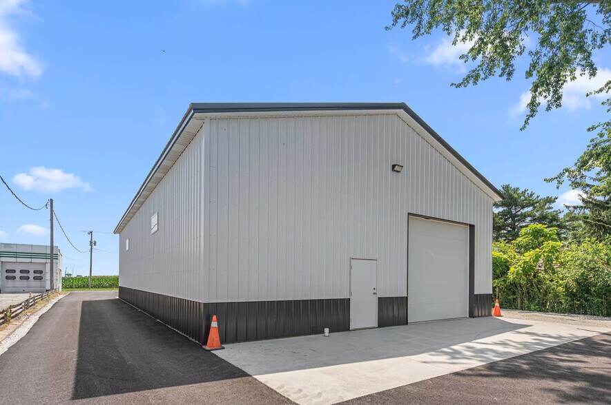409 N Ohio St, Wanatah, IN à vendre - Photo de l’immeuble – Image 2 sur 15