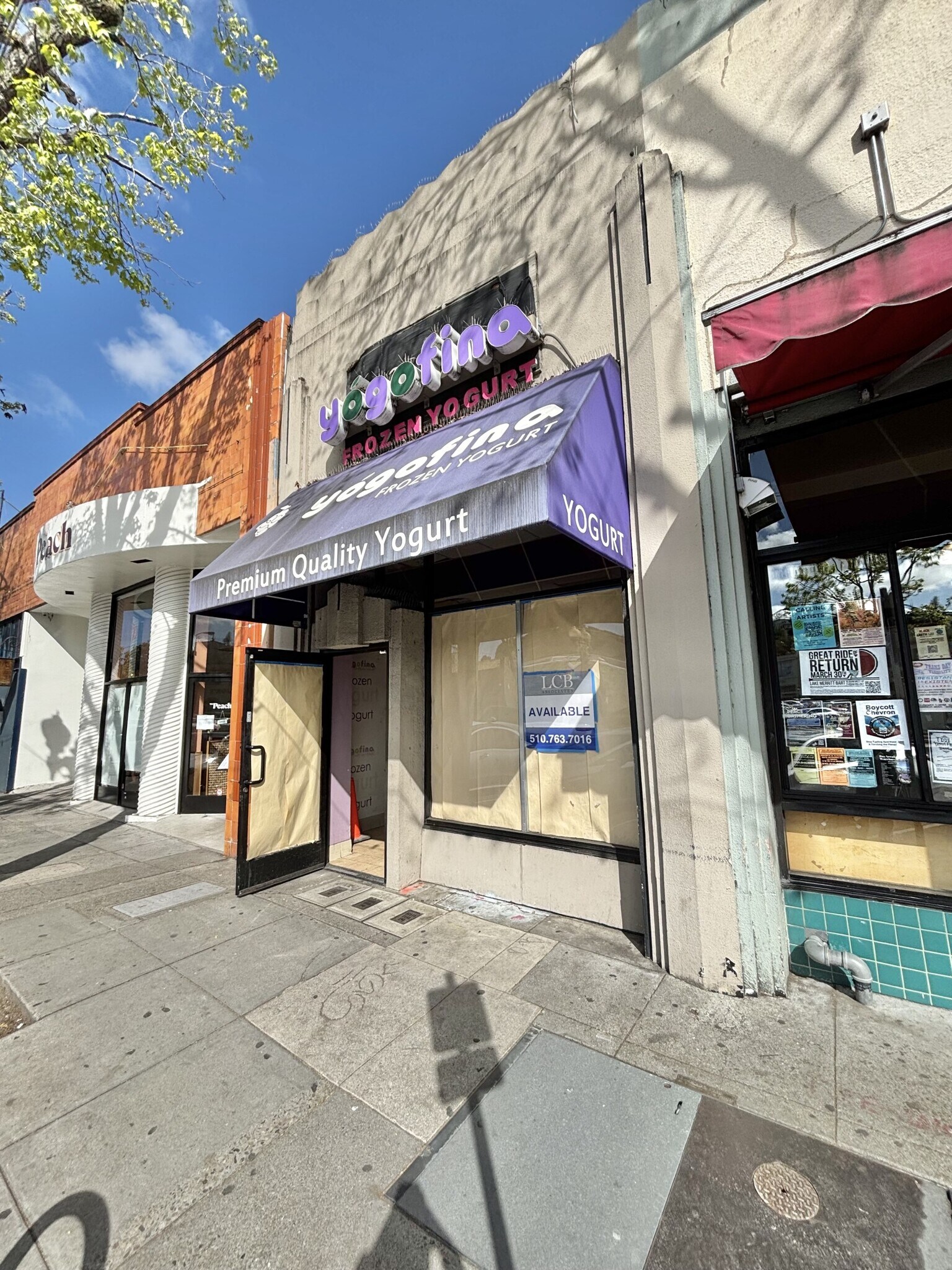 3261-3265 Lakeshore Ave, Oakland, CA à louer Photo de l’immeuble– Image 1 sur 7