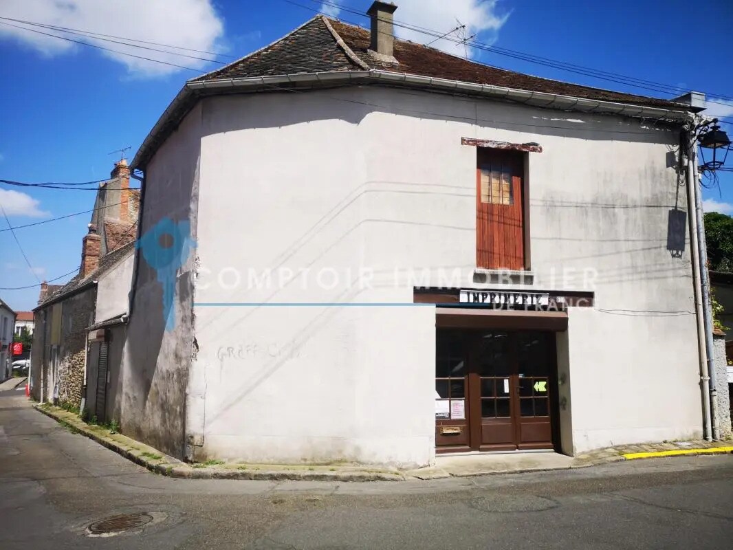 Local commercial dans La Ferté-Alais à vendre Photo de l’immeuble– Image 1 sur 16