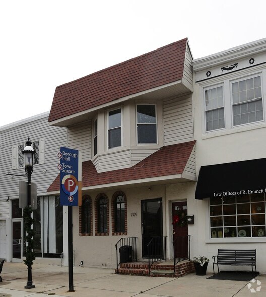 709 West Ave, Jenkintown, PA à vendre - Photo principale – Image 3 sur 22