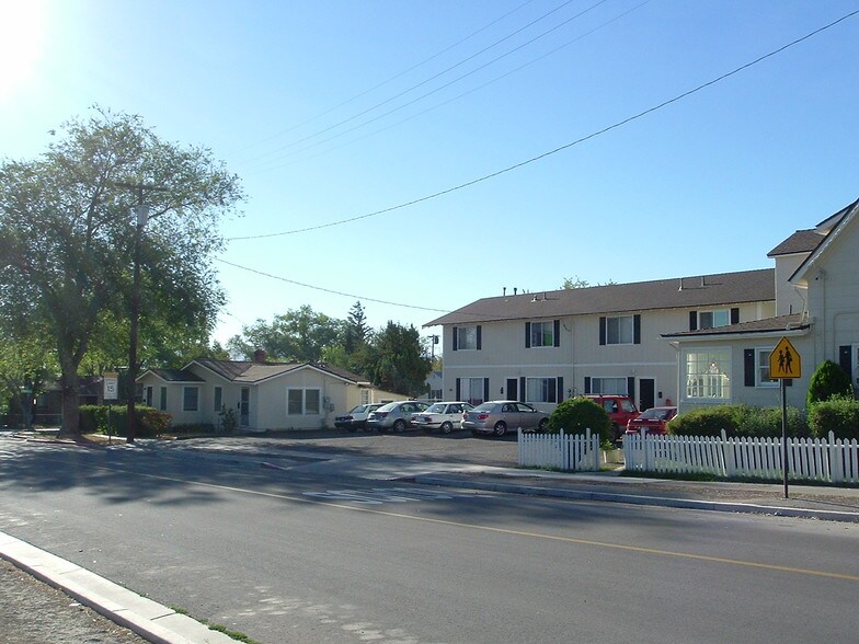 1002 S Arlington Ave, Reno, NV à vendre - Photo de l’immeuble – Image 2 sur 63