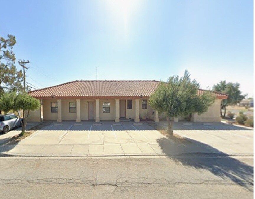 8307 California City Blvd, California City, CA à vendre Photo principale– Image 1 sur 8