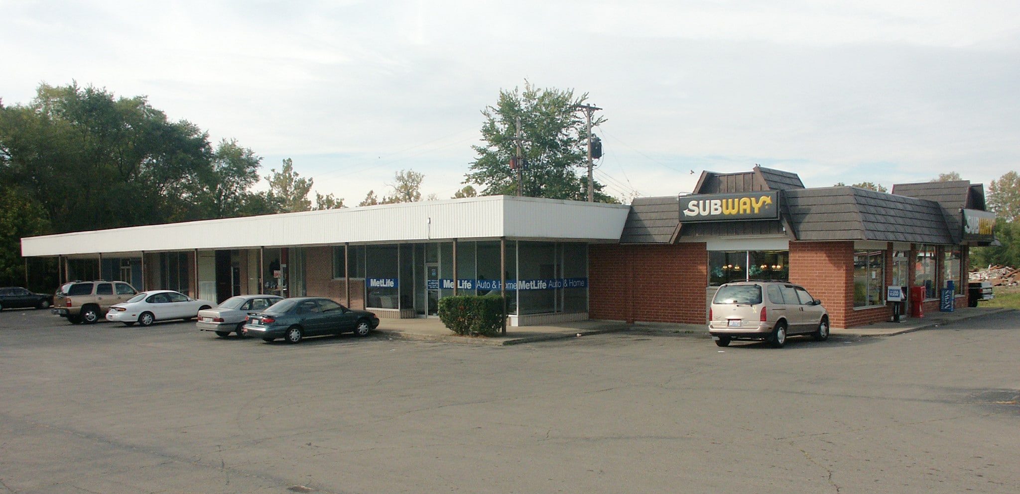 706-716 E Main St, Trotwood, OH à louer Photo principale– Image 1 sur 2