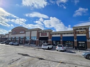 31901-31991 Woodward Ave, Royal Oak, MI à louer Photo de l’immeuble– Image 2 sur 8