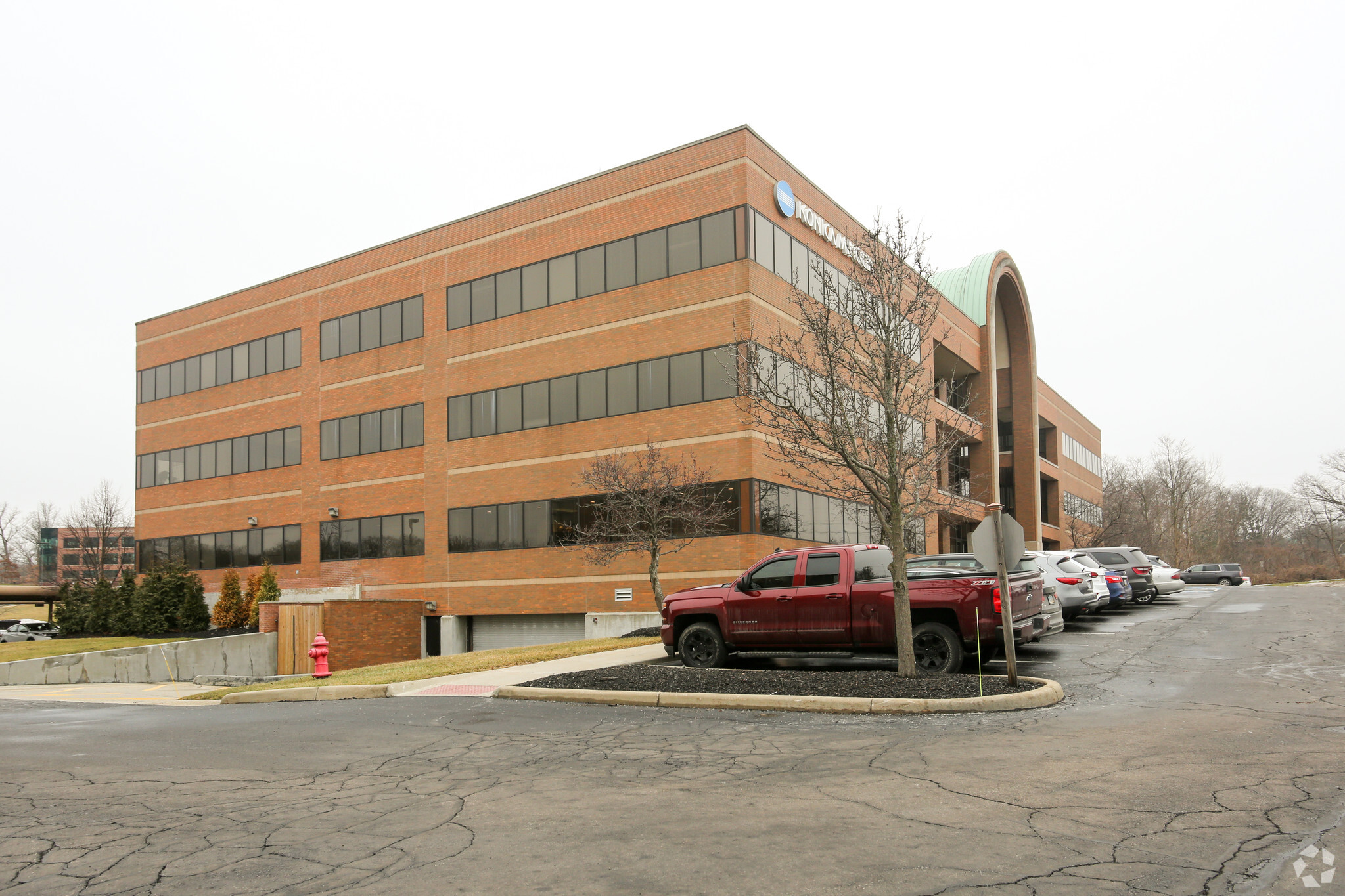 9150 South Hills Blvd, Broadview Heights, OH à vendre Photo principale– Image 1 sur 4