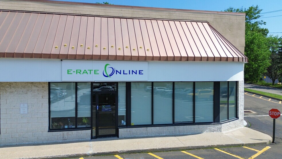 200 Boston Post Rd, Orange, CT à louer - Photo de l’immeuble – Image 3 sur 18