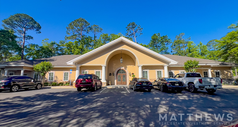 2452 Mahan Dr, Tallahassee, FL à vendre - Photo de l’immeuble – Image 3 sur 4