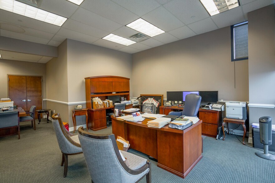 4864 Arthur Kill Rd, Staten Island, NY à louer - Photo intérieure – Image 3 sur 4