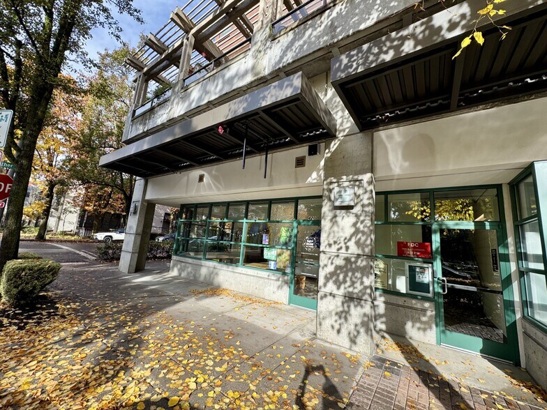 400-420 W 8th St, Vancouver, WA à louer - Photo de l’immeuble – Image 3 sur 8