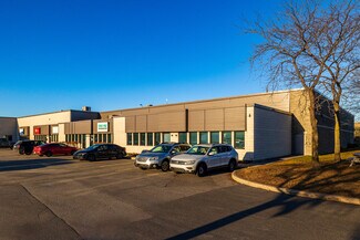 Plus de détails pour 350-390 Rue Mcarthur, Saint-Laurent, QC - Local d'activités, Industriel/Logistique à louer