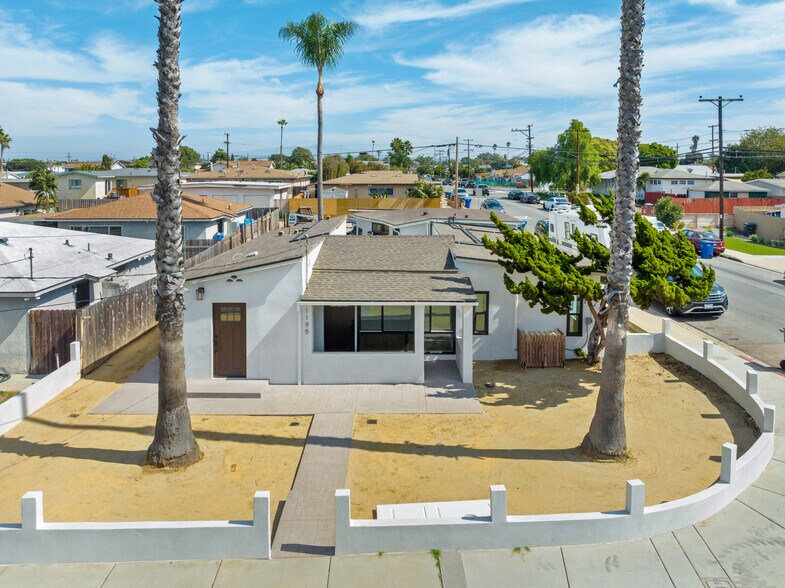 1195 Georgia St, Imperial Beach, CA à vendre - Photo de l’immeuble – Image 2 sur 64