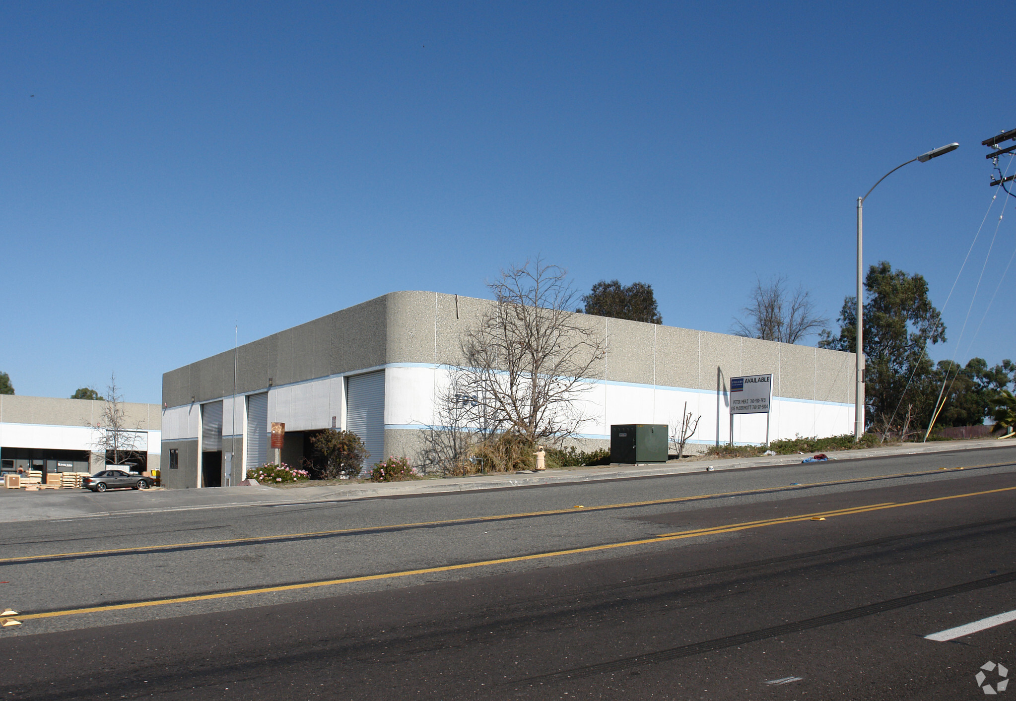 793 North Ave, Vista, CA à louer Photo de l’immeuble– Image 1 sur 7