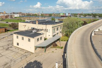 Plus de détails pour 610 S Broadway St, Green Bay, WI - Bureau à louer