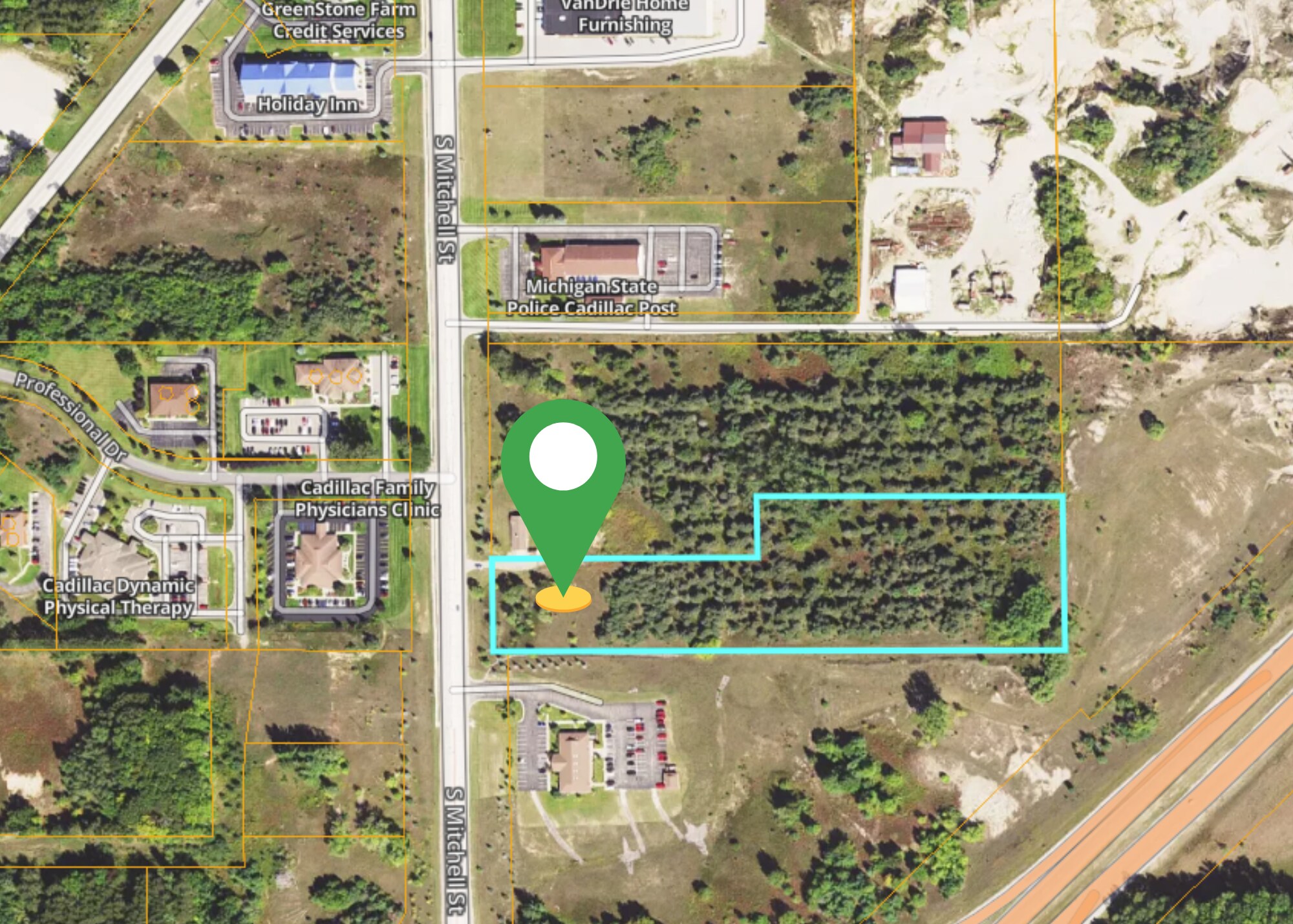 7859 US-131 Hwy, Cadillac, MI à vendre Aérien– Image 1 sur 19