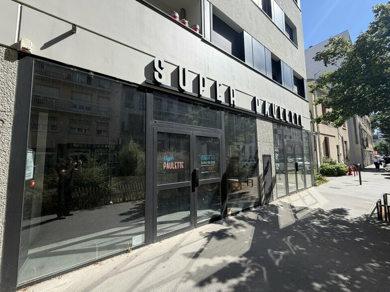 73 Rue Anatole France, Villeurbanne à louer - Photo de l’immeuble – Image 2 sur 12