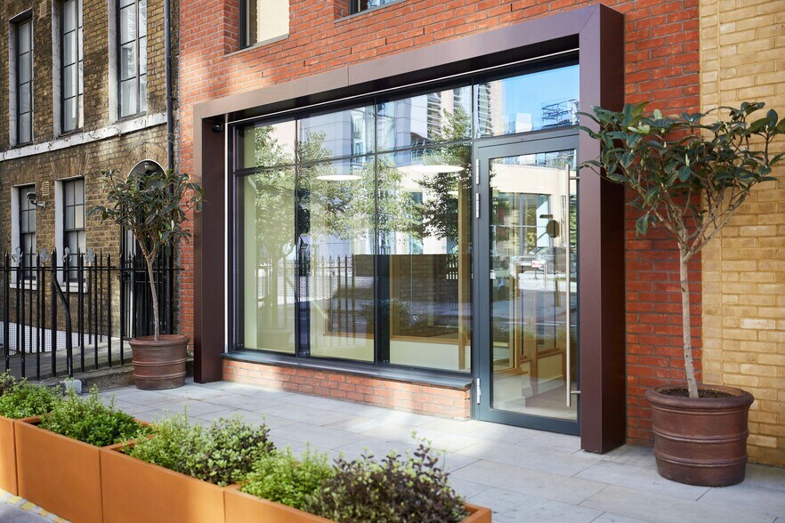 31-33 Prescot St, Londres à louer - Photo de l’immeuble – Image 3 sur 24