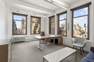 561 Seventh Ave, New York, NY à louer Photo intérieure– Image 2 sur 4