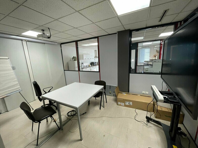 213 Rue De Gerland, Lyon à louer - Photo intérieure – Image 3 sur 15