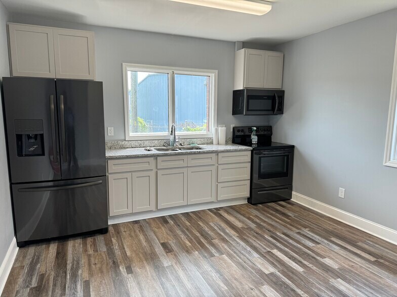 91 Green St, Warner Robins, GA à vendre - Photo intérieure – Image 3 sur 8