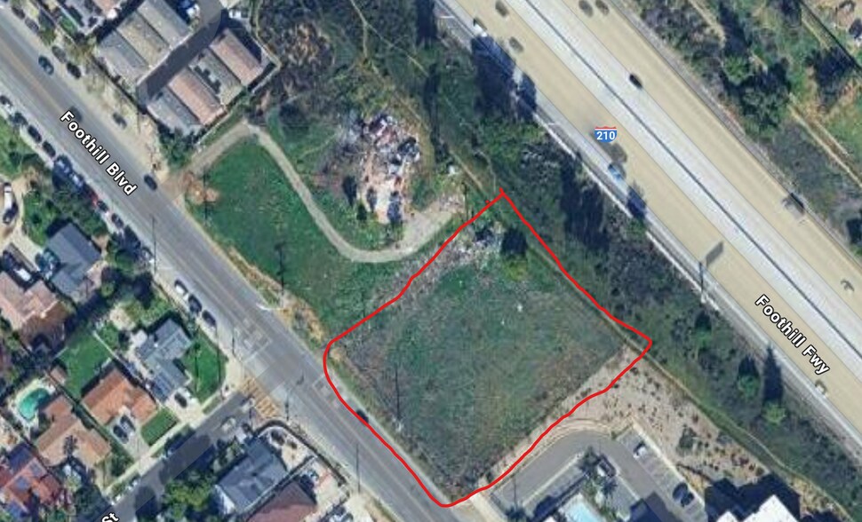 13419 Foothill blvd, Sylmar, CA à vendre - Aérien – Image 3 sur 3