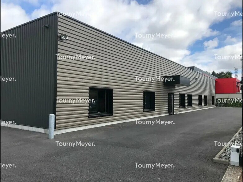 8 Rue Des Mesliers, Melesse à louer - Photo de l’immeuble – Image 1 sur 6