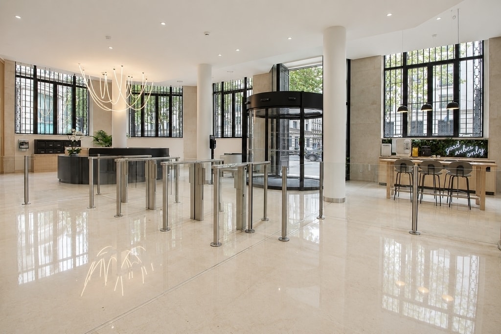 10 Boulevard Haussmann, Paris à vendre Photo de l’immeuble– Image 1 sur 1