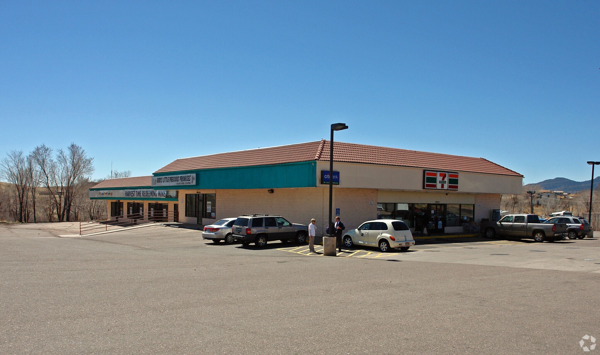 2027 B St, Colorado Springs, CO à louer Photo de l’immeuble– Image 1 sur 13
