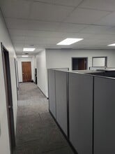 8465 Keystone Crossing, Indianapolis, IN à louer Photo intérieure– Image 2 sur 4