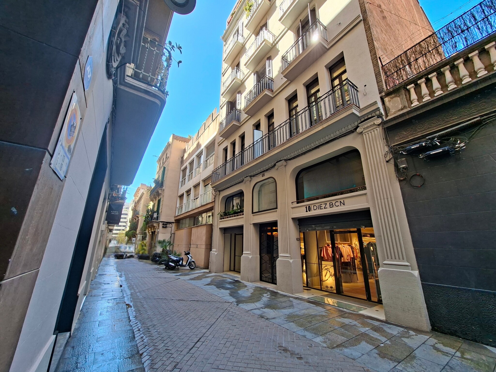 Carrer de Sèneca, 8, Barcelone, Barcelona à louer Photo de l’immeuble– Image 1 sur 5