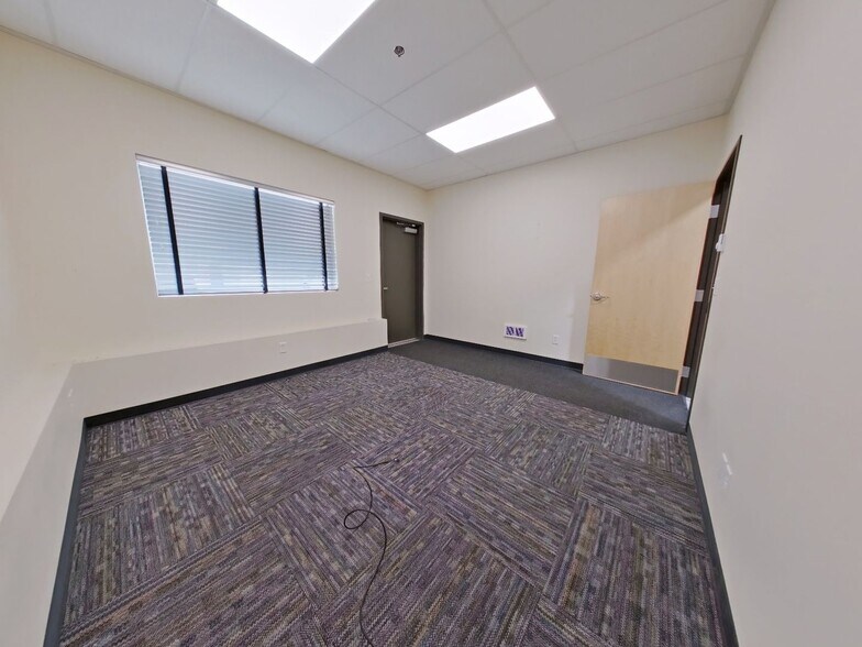 4107 Industrial Ave, Springfield, OR à louer - Photo intérieure – Image 3 sur 15