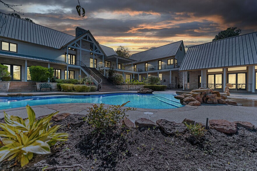 43 Pool Rd, Richards, TX à vendre - Photo de l’immeuble – Image 3 sur 97