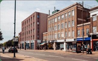 Plus de détails pour 11 Station Rd, Upminster - Local commercial à louer