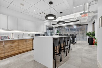 1801 Av McGill College, Montréal, QC à louer Photo intérieure– Image 1 sur 20