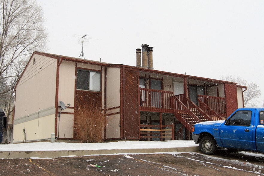 925 Hathaway Dr, Colorado Springs, CO à vendre - Photo de l’immeuble – Image 3 sur 28