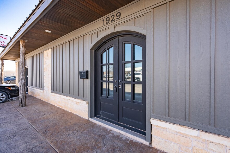 1929 S Treadaway Blvd, Abilene, TX à louer - Photo de l’immeuble – Image 2 sur 30