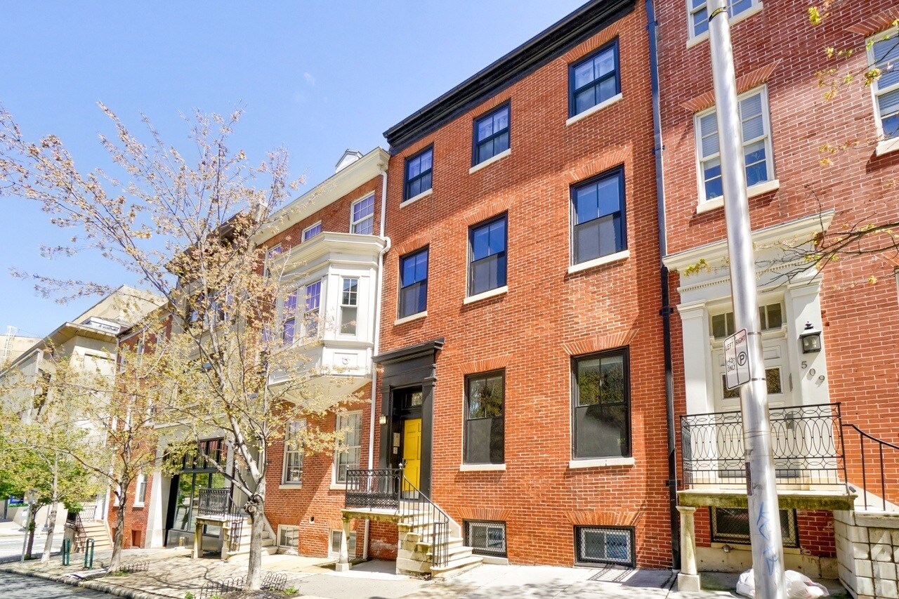 Cathedral Commons portefeuille de 2 biens à vendre sur LoopNet.fr Photo de l’immeuble– Image 1 sur 10
