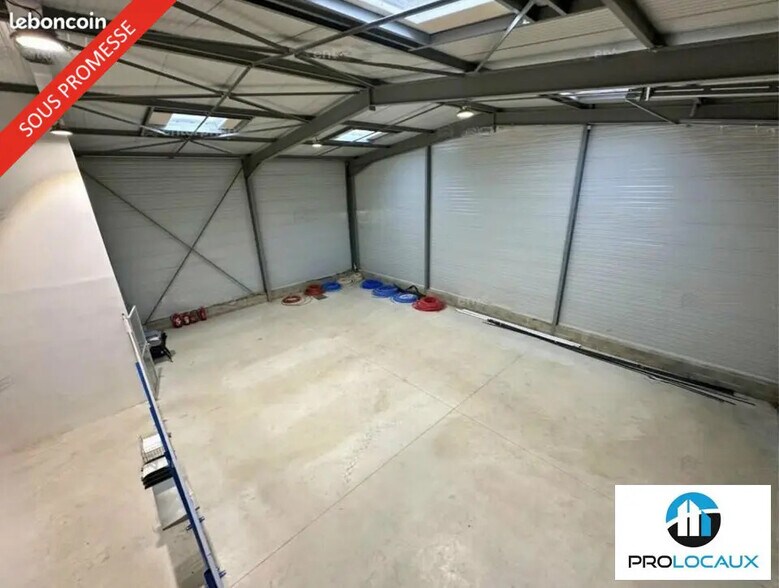 Local d'activités dans Creil à vendre - Photo intérieure – Image 2 sur 12