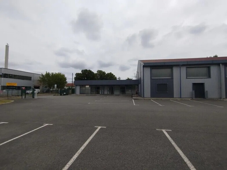 30 Chemin Du Chapitre, Toulouse à louer - Photo de l’immeuble – Image 2 sur 10