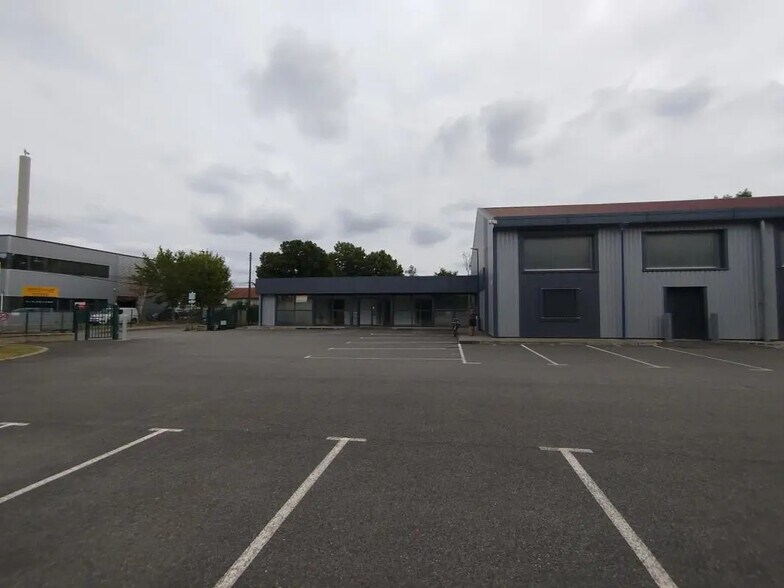 Bureau dans Toulouse à louer - Photo de l’immeuble – Image 2 sur 10