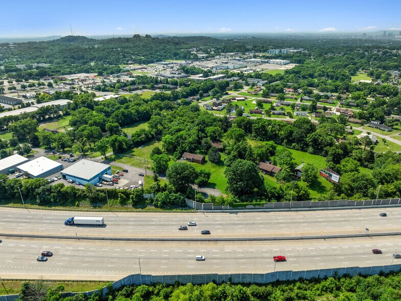 316 Homestead Rd, Nashville, TN à vendre - Photo de l’immeuble – Image 2 sur 25