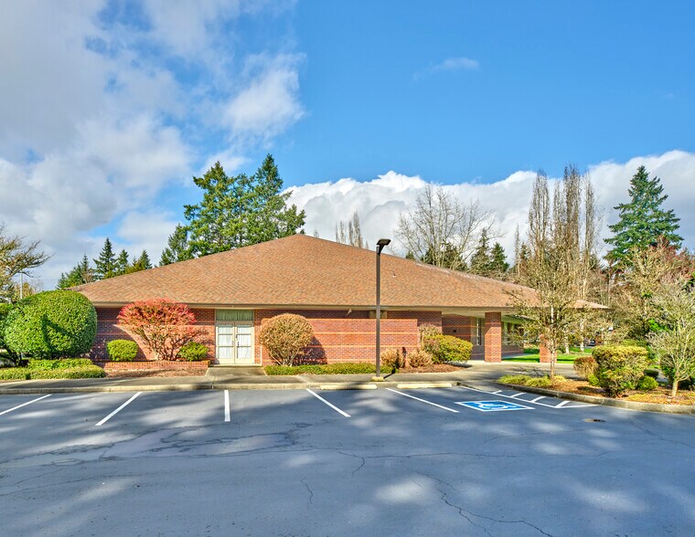 4001 Island Crest Way, Mercer Island, WA à vendre - Photo de l’immeuble – Image 3 sur 3