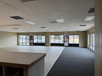 Plus de détails pour 250-278 Phelps Ave, Rockford, IL - Bureau/Local commercial à louer