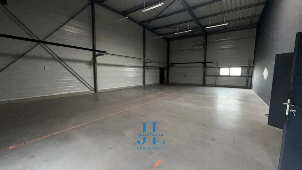 Local commercial dans Mérignac à louer - Photo intérieure – Image 2 sur 9