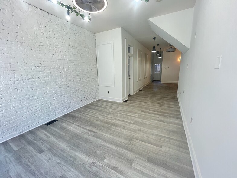 616 S 6th St, Philadelphia, PA à vendre - Photo de l’immeuble – Image 2 sur 13