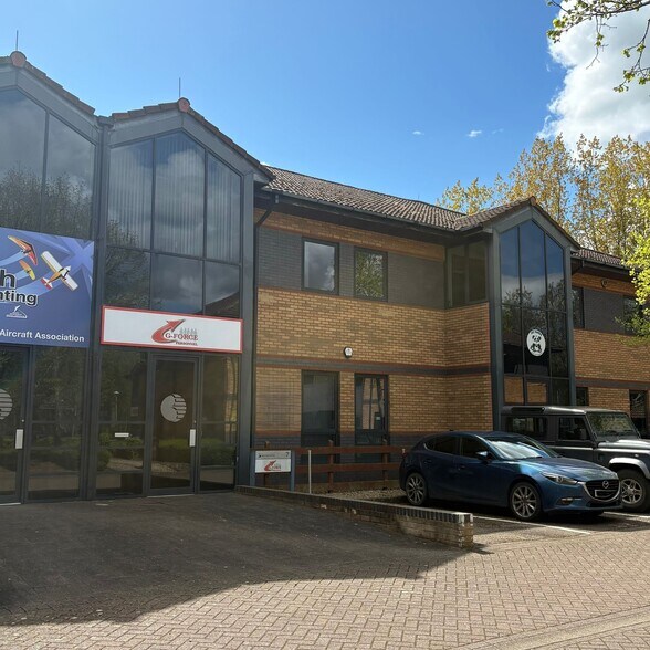 Trinity Way, Adderbury à vendre - Photo de l’immeuble – Image 2 sur 15