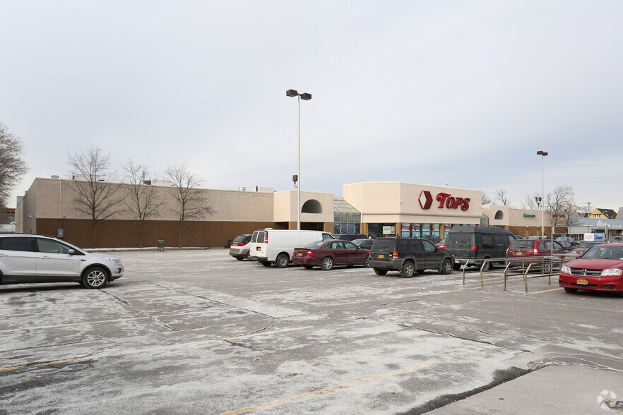 1000 Portage Rd, Niagara Falls, NY à louer - Photo principale – Image 1 sur 11